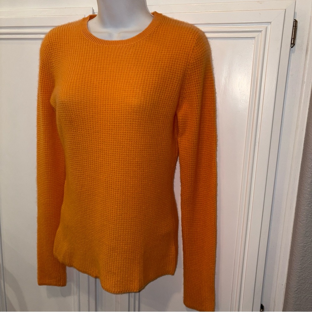 NWT Sutton Studio 100%  Cashmere Orange  Waffle Knit Sweater  Soft Sz Small